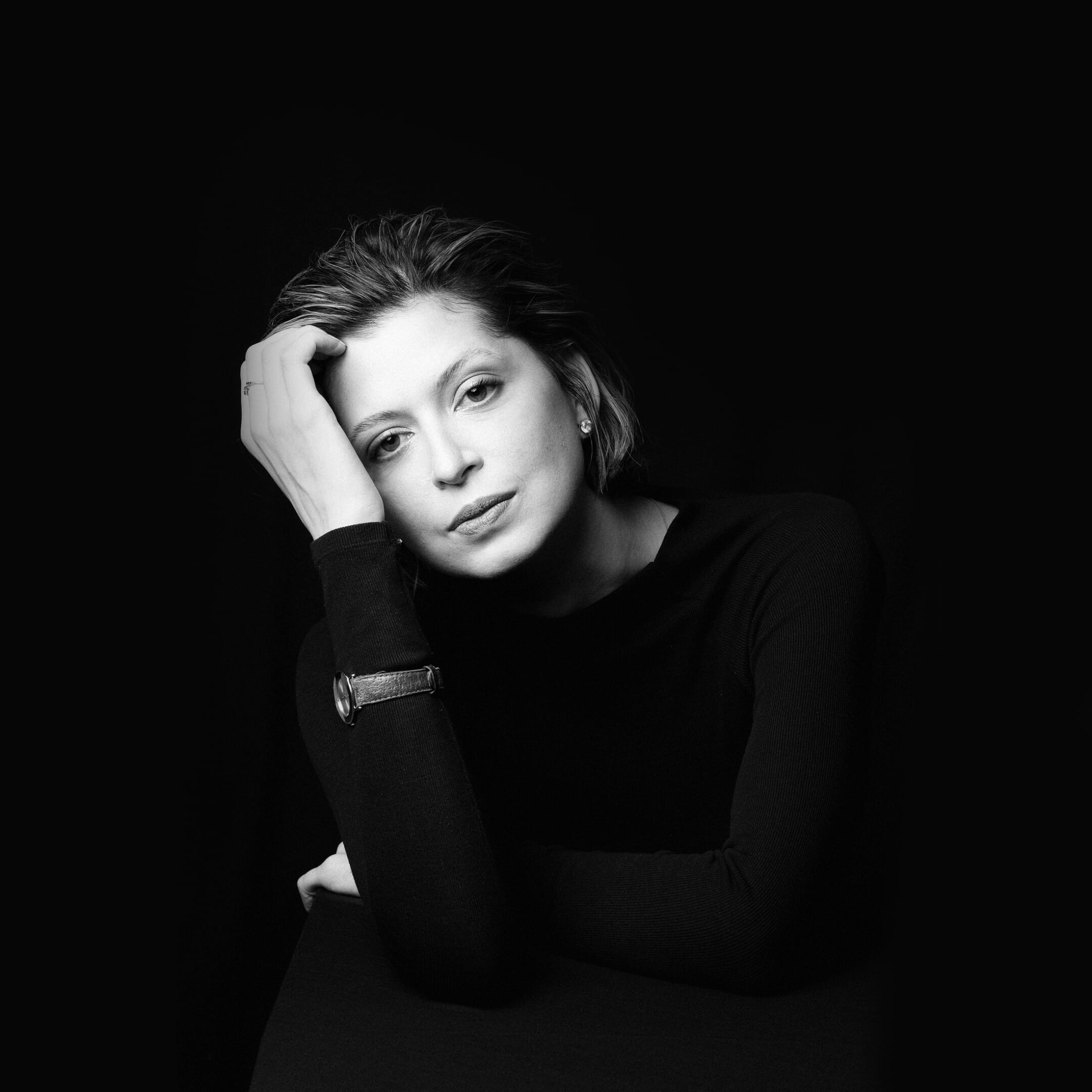 Imagem do campo Este é o ponto de entrada para quem já entendeu sua imagem como documento, como decisão estratégica, como legado. 

Este processo costuma ser iniciado em momentos de transição, consolidação ou reposicionamento. 

Se você está “pensando em algum momento”, este ainda não é o melhor passo.